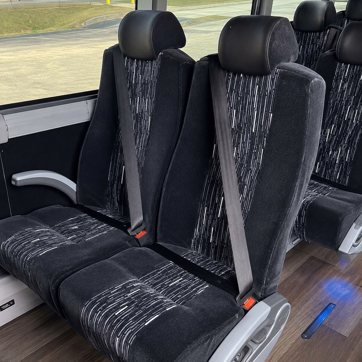 every guest deserves a smooth ride to your salem ceremony including the ones flying in