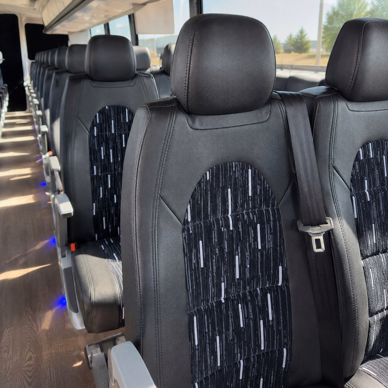how where and when you re traveling affects salem charter bus rental rates