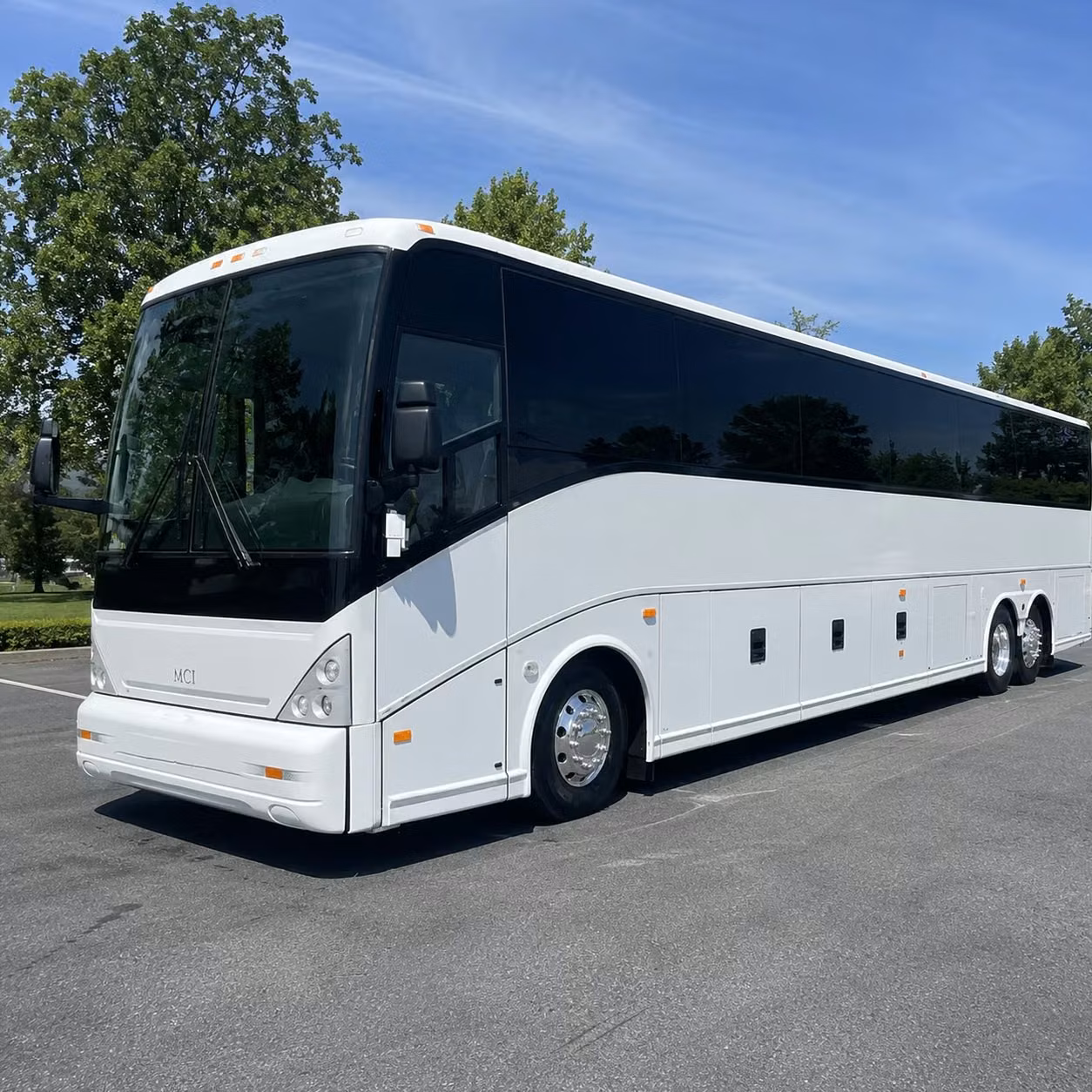 sports fan shuttle buses to gillette stadium from salem