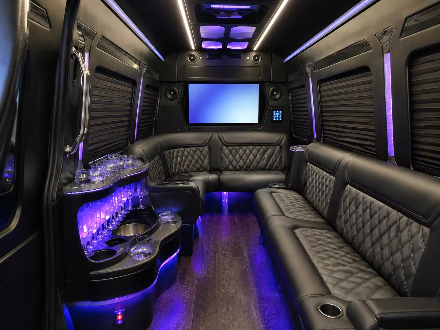 these long distance bus amenities make every mile out of salem more comfortable